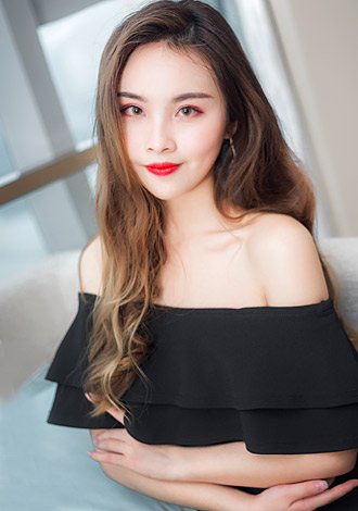 Date the member of your dreams: Asian photo profile WenYan(Yilia) from Shanghai