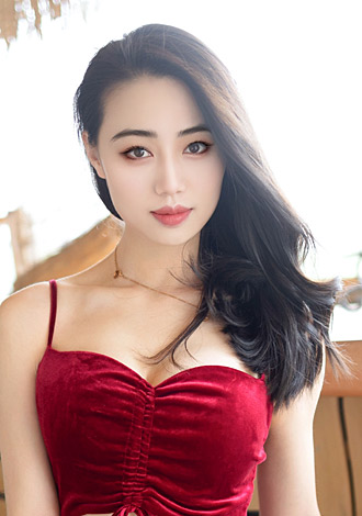 Gorgeous profiles pictures: meet China member Yanan from Beijing