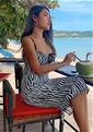Welcome to our photo gallery! Take a look at Jenjira, Asian profile picture